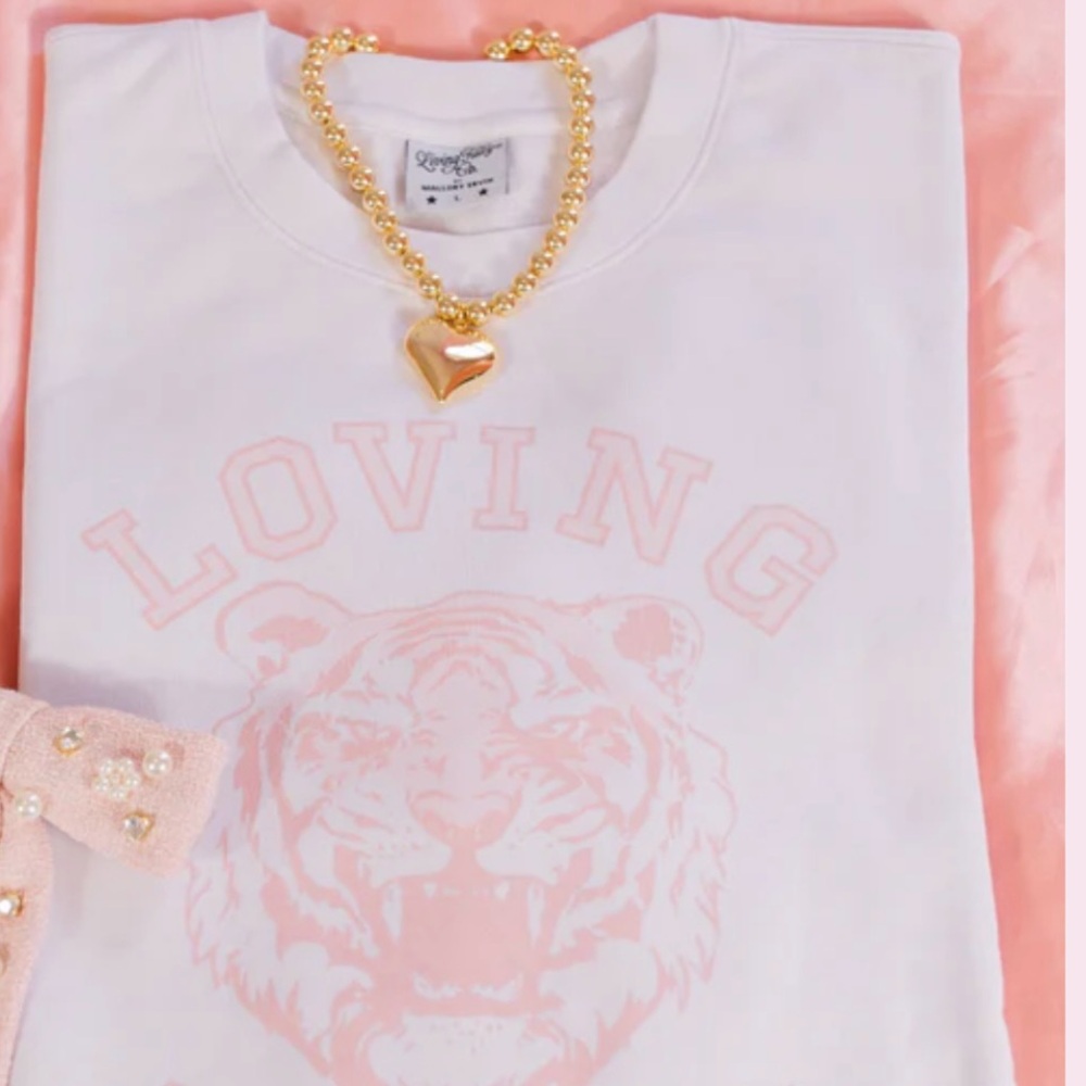 Living Fully Valentine drop
“Loving Fully” Tiger sweatshirt
Washed not worn.